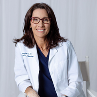 Dr. Emma Russel, ND